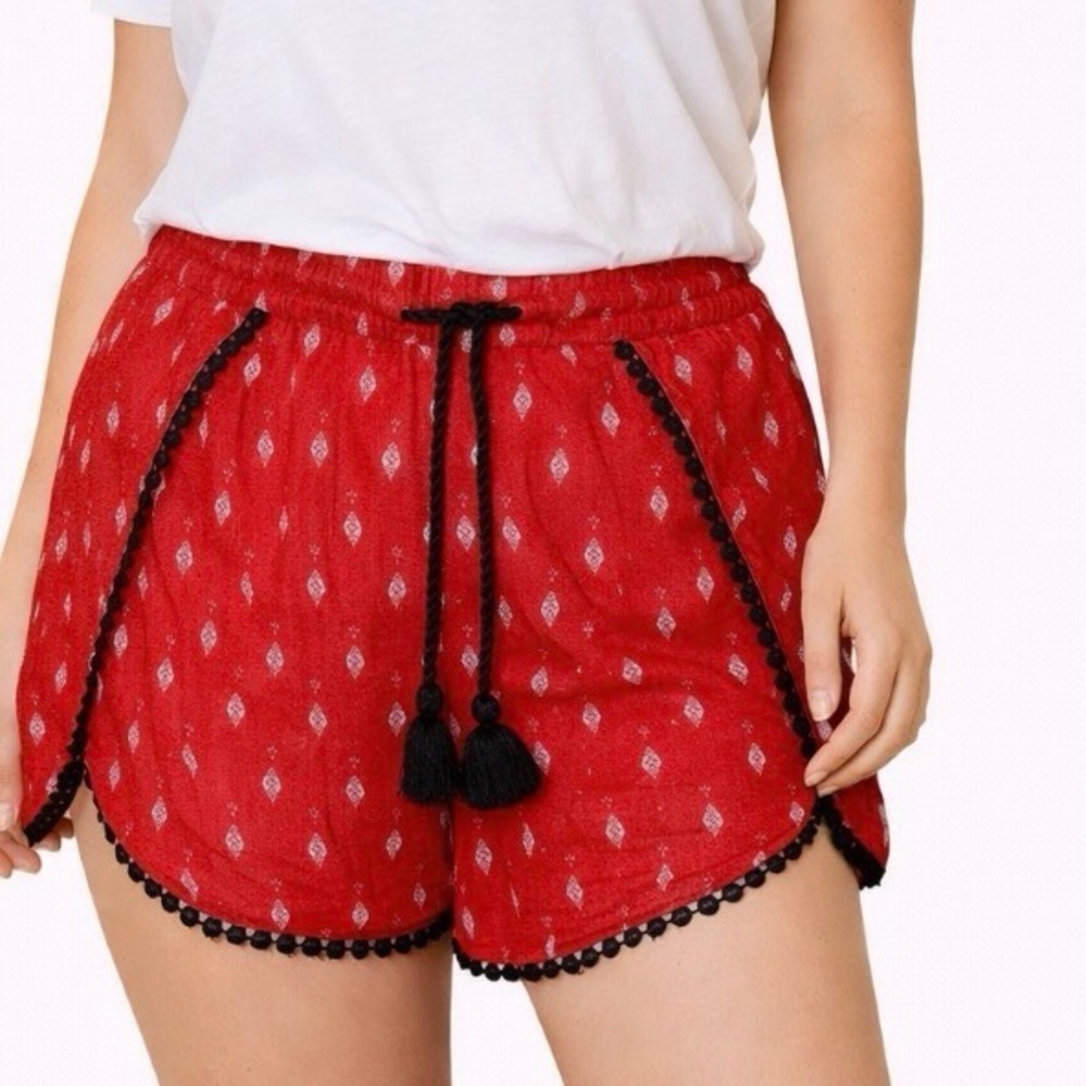 H&M Coachella collection shorts pom pom edging red & white lightweight SZ 10